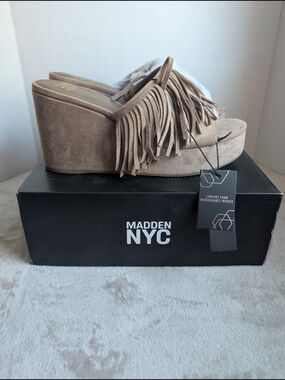 Madden NYC Taupe Fringe Slide Sandals Size 10 NIB